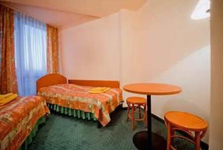 Sanatorium Uzdrowiskowe Roza Hotel