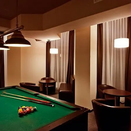 Hotel Sanatorium Uzdrowiskowe Roza 3*