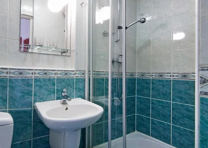 מלון Sanatorium Uzdrowiskowe Roza 3*